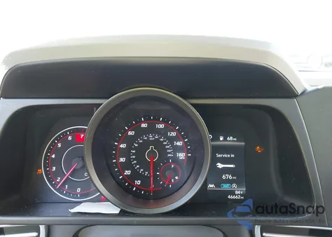 2021 Hyundai Elantra Se z USA, uszkodzony, nr VIN KMHLL4AG9MU195159